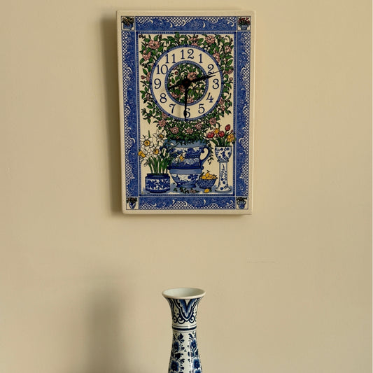 ساعة حائط سيراميك
