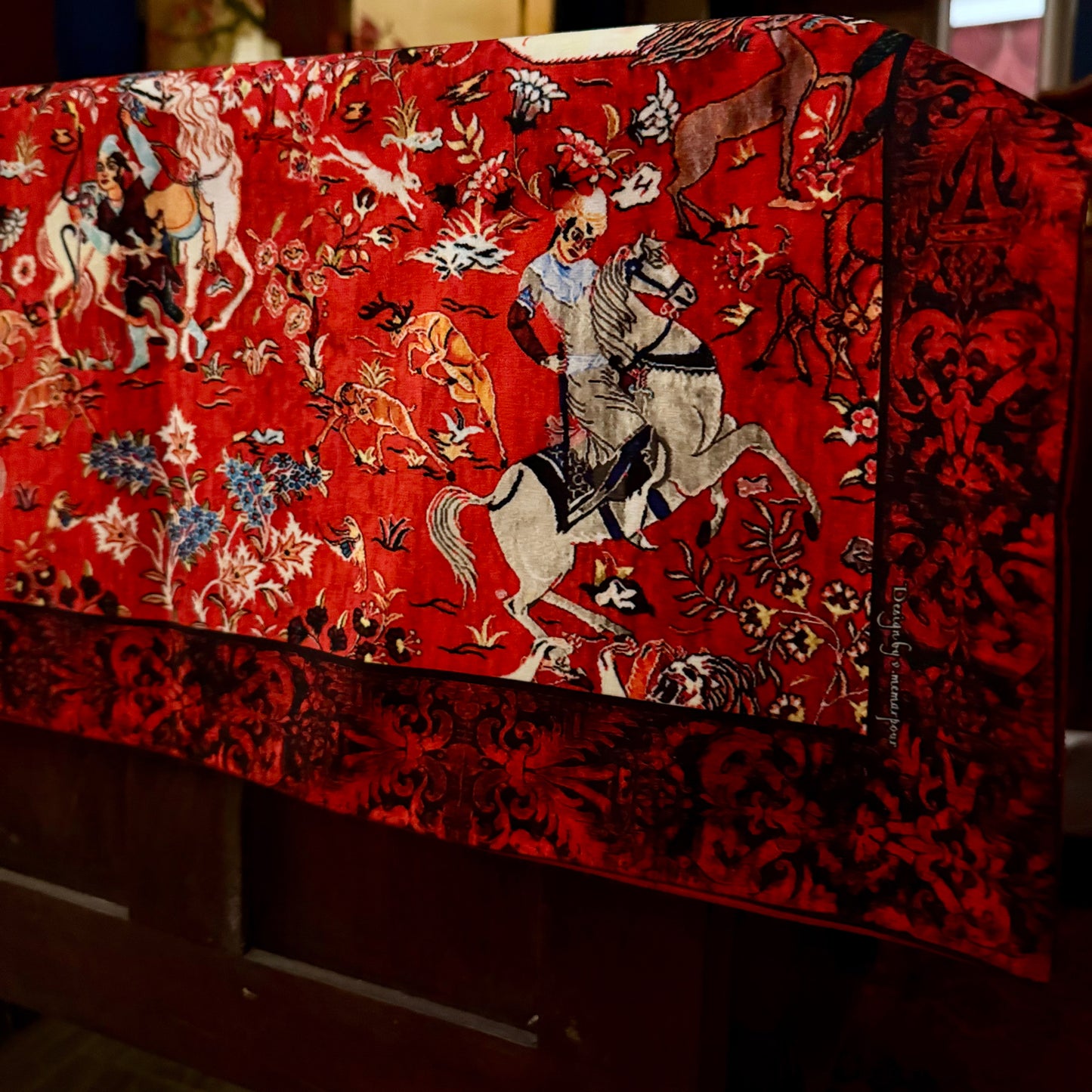 مفرش ايراني مخمل