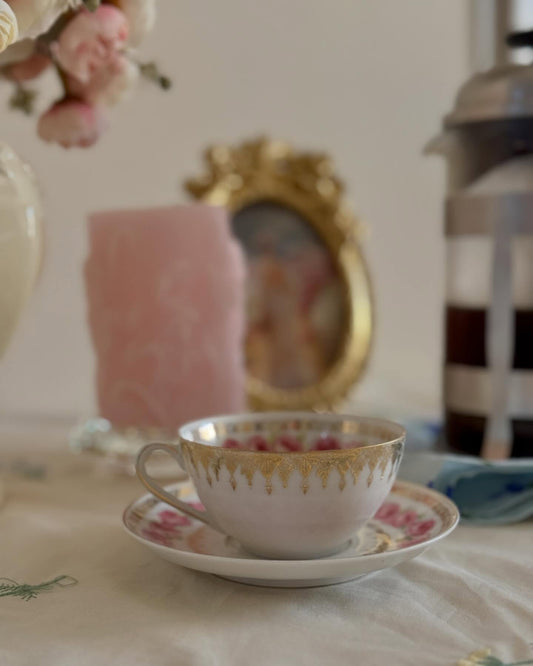 كوب قهوة مورد