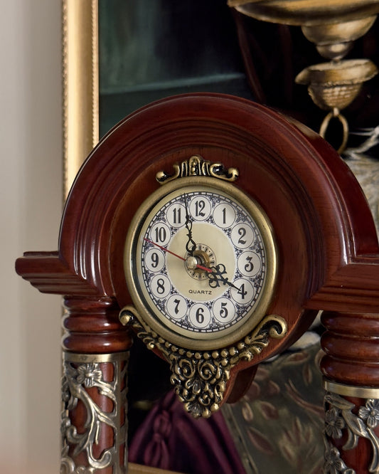 ساعة مكتبية خشب