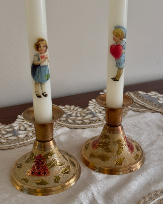 قواعد شموع نحاسية