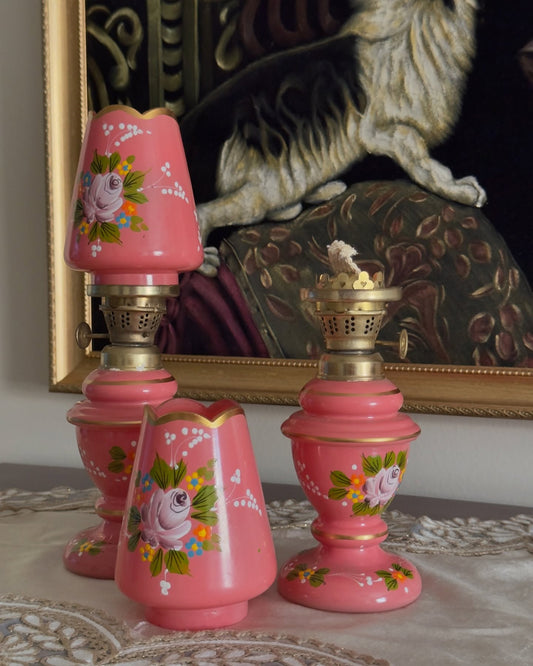 لالة سيراميك مرسومة يدويا