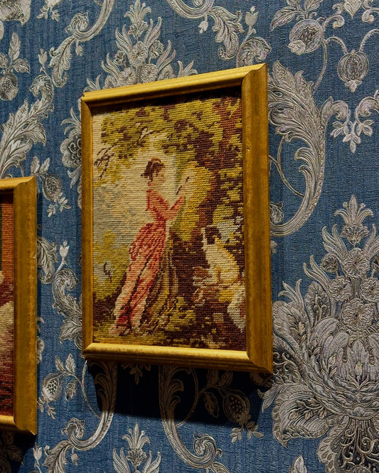 لوحة حياكة يدوية