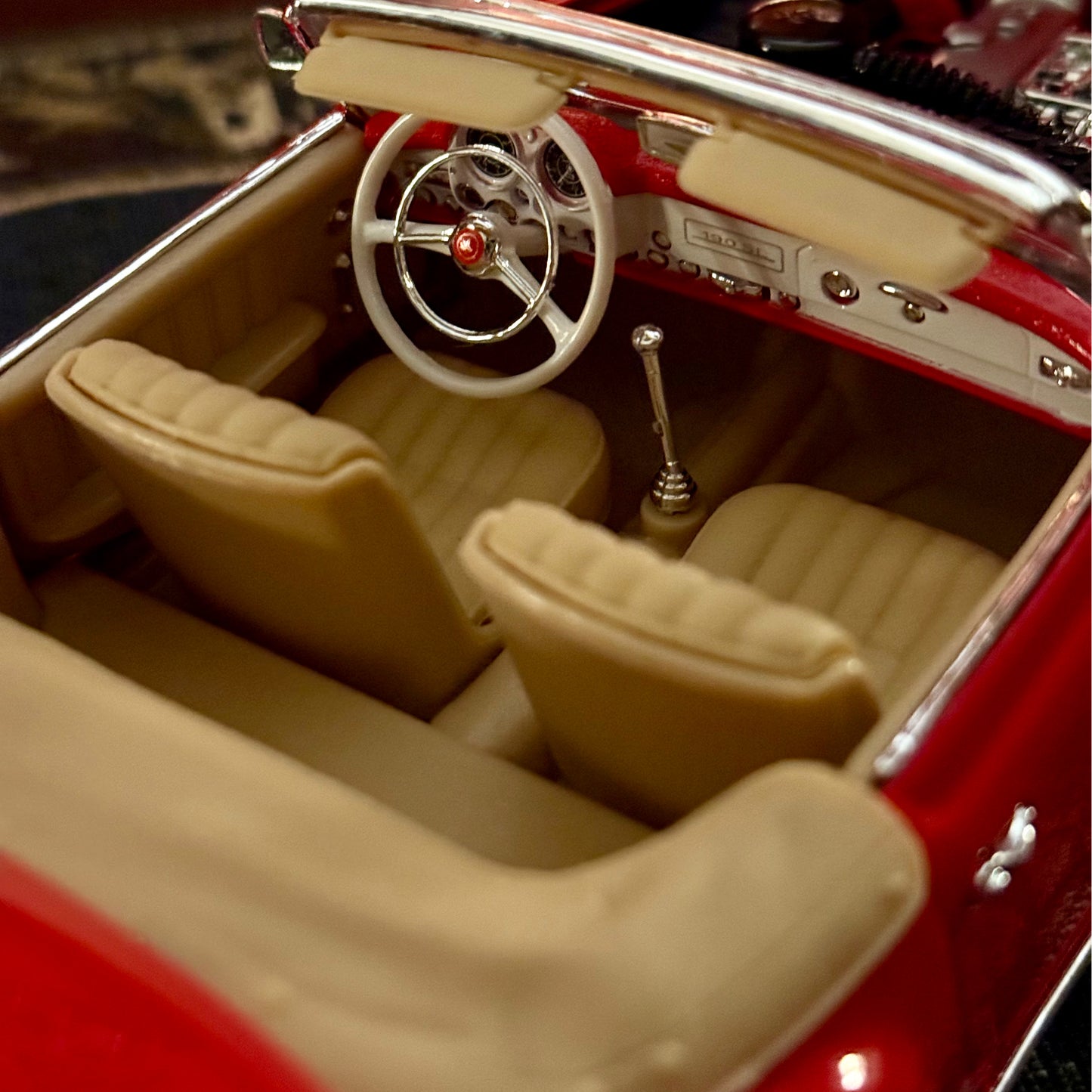 مجسم سيارة Mercedes