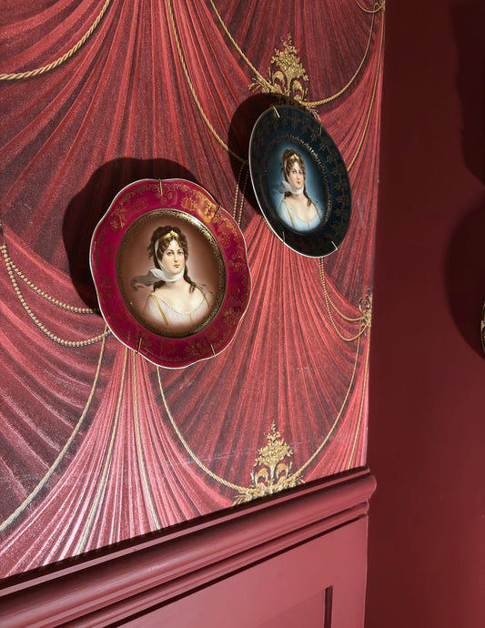 طقم صحنين تعليق