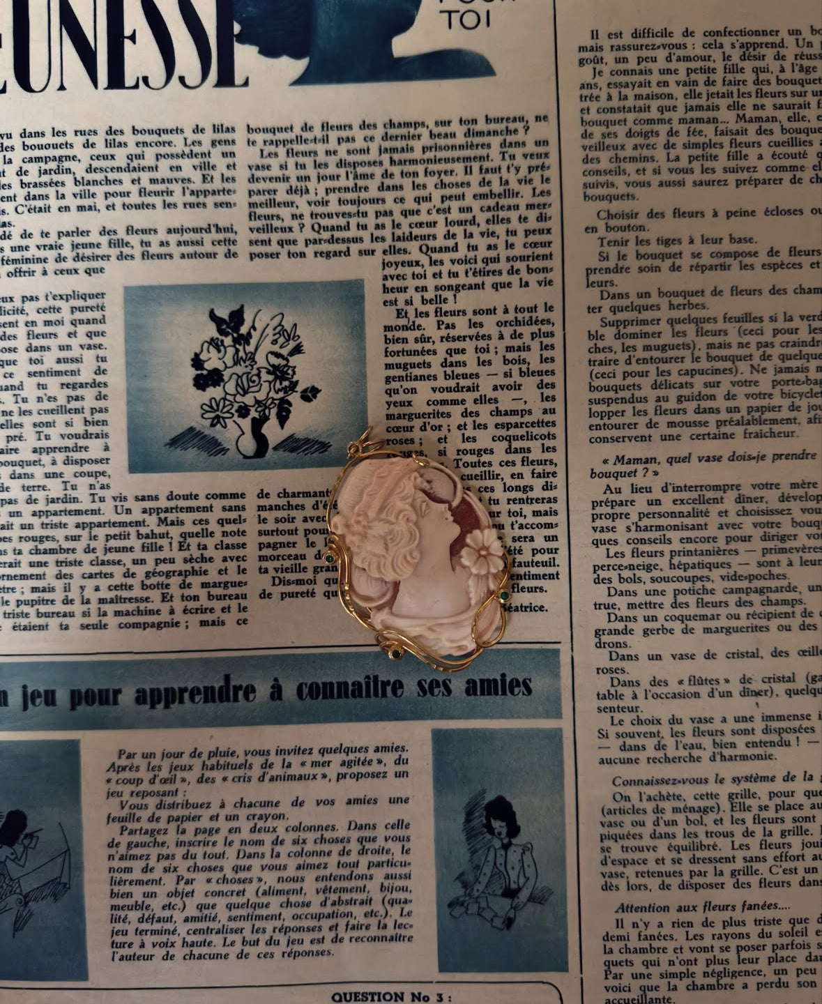 قلادة Cameo