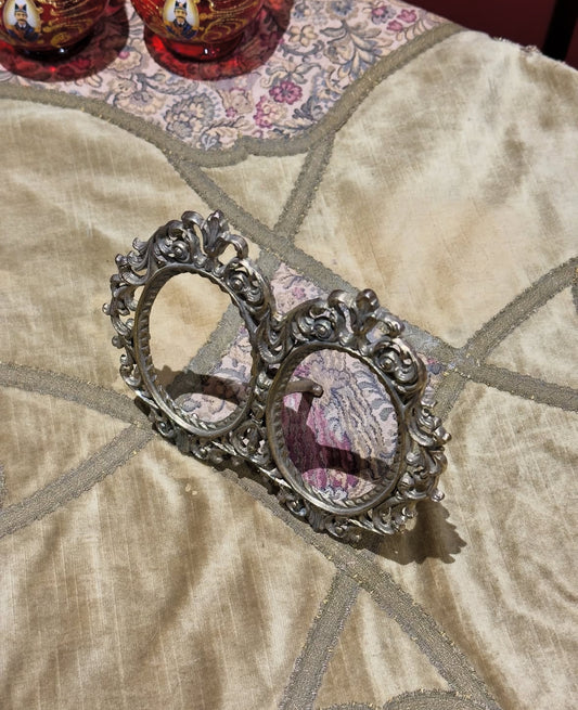 برواز ثنائي نحاسي