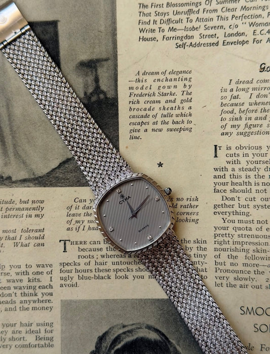 ساعة نسائية فنتج Cyma