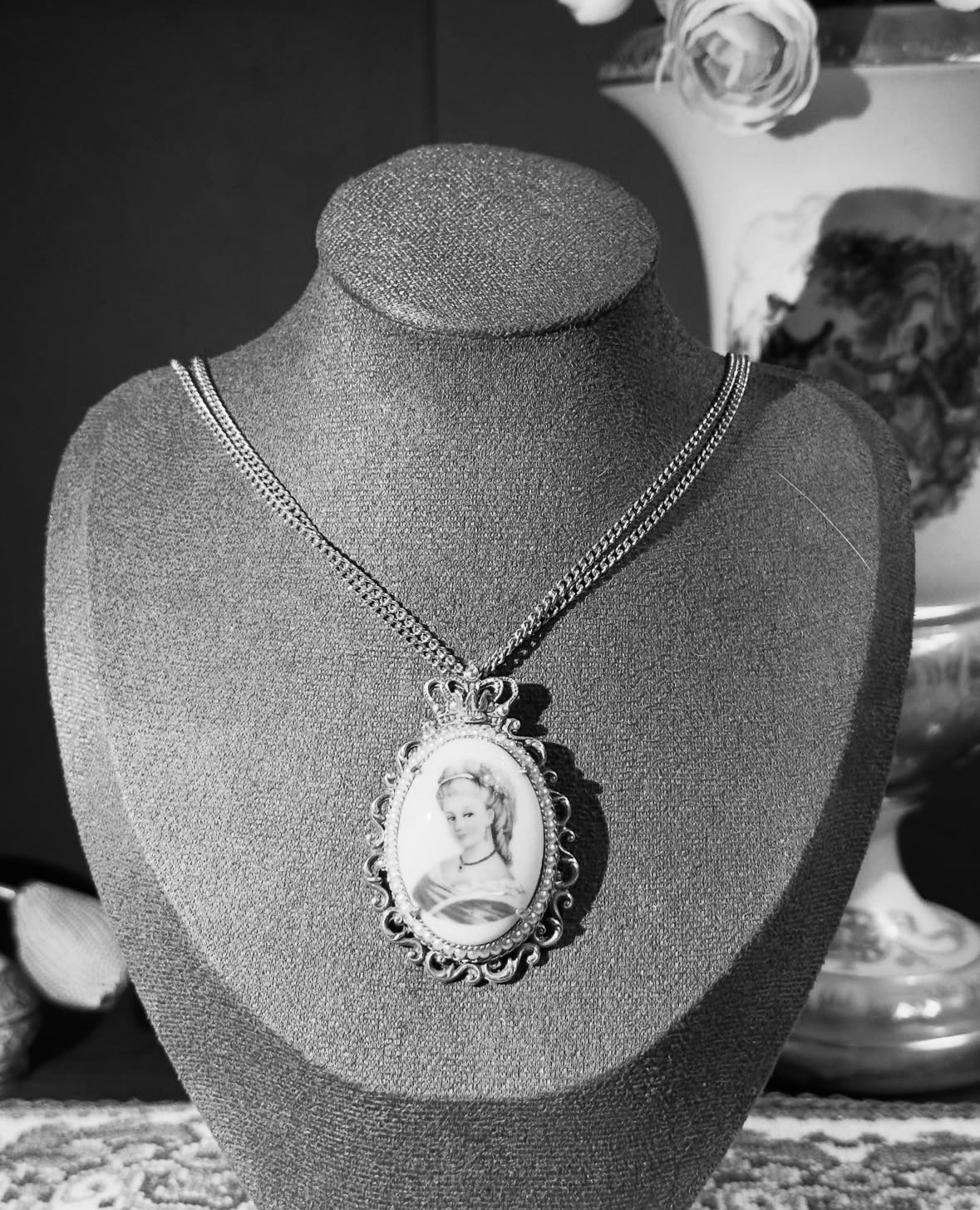 Vintage womens accessories