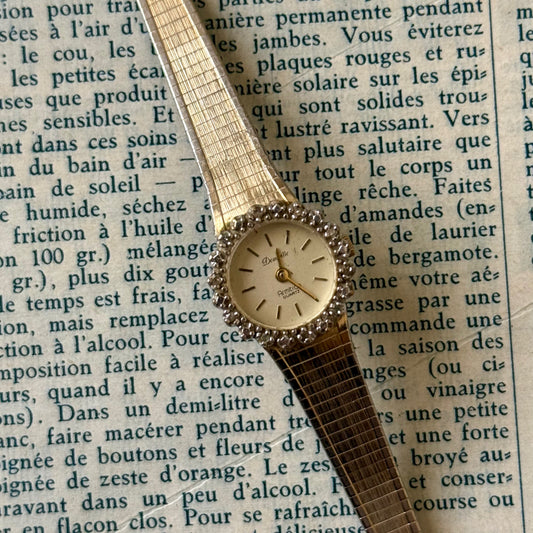 ساعة نسائية deauville