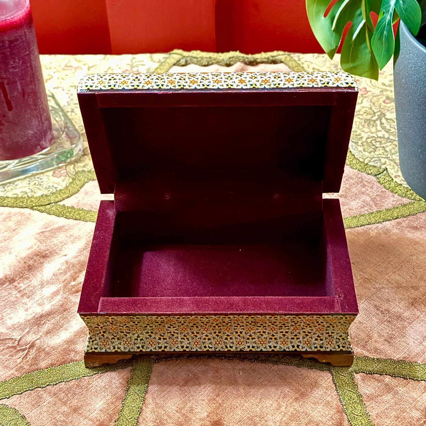 صندوق خشبي ايراني