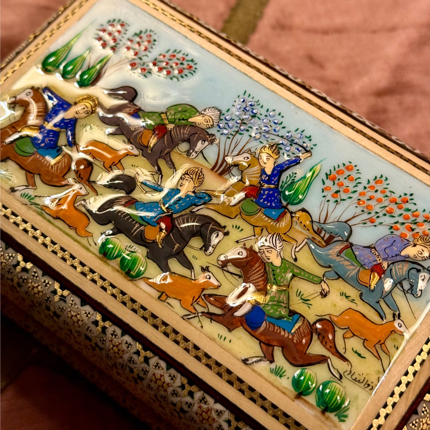 صندوق خشبي ايراني