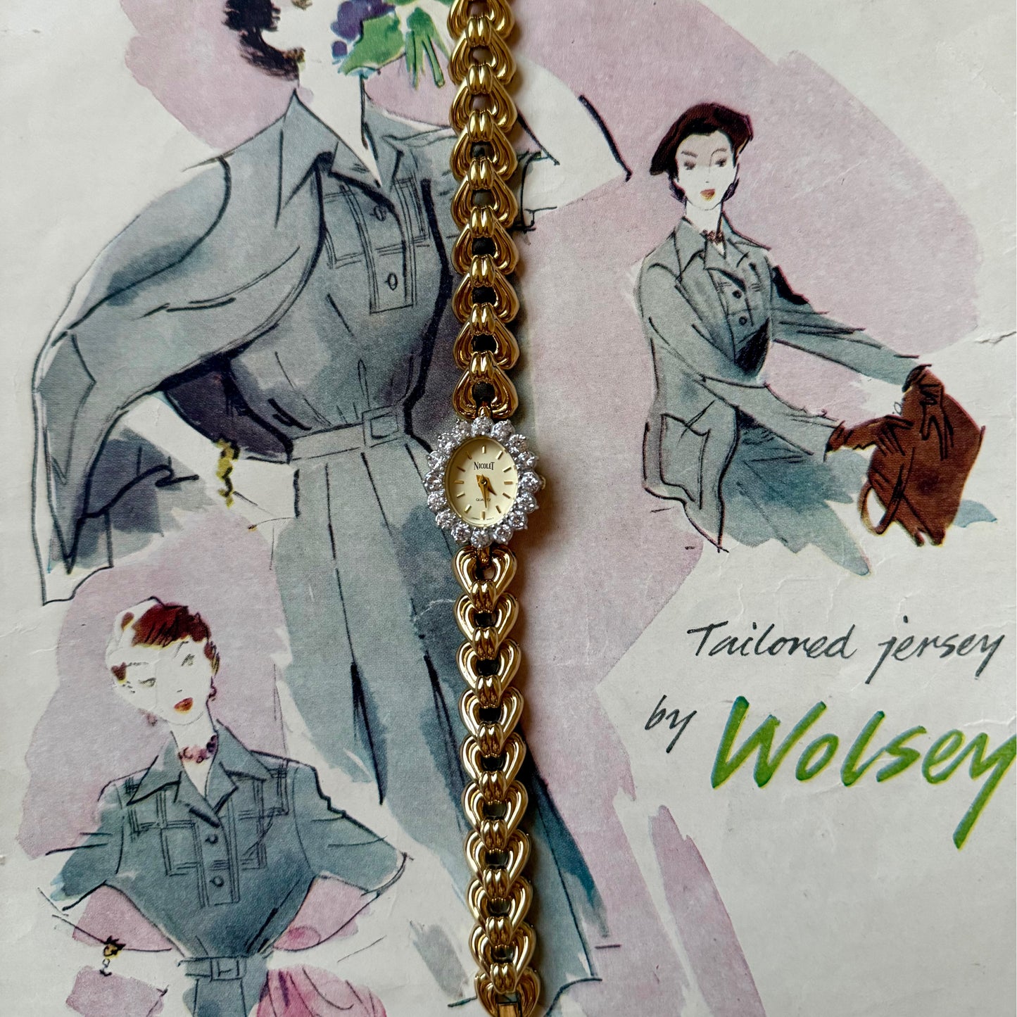 ساعة نسائية nicolet