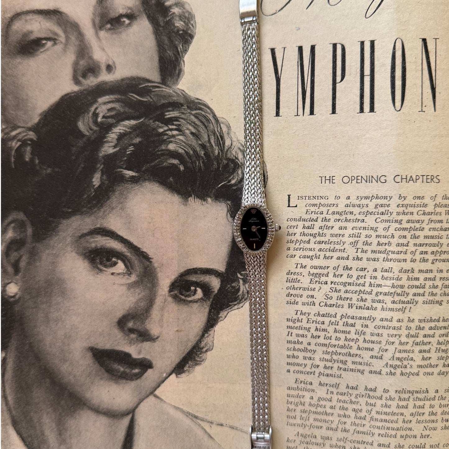 ساعة نسائية JJ