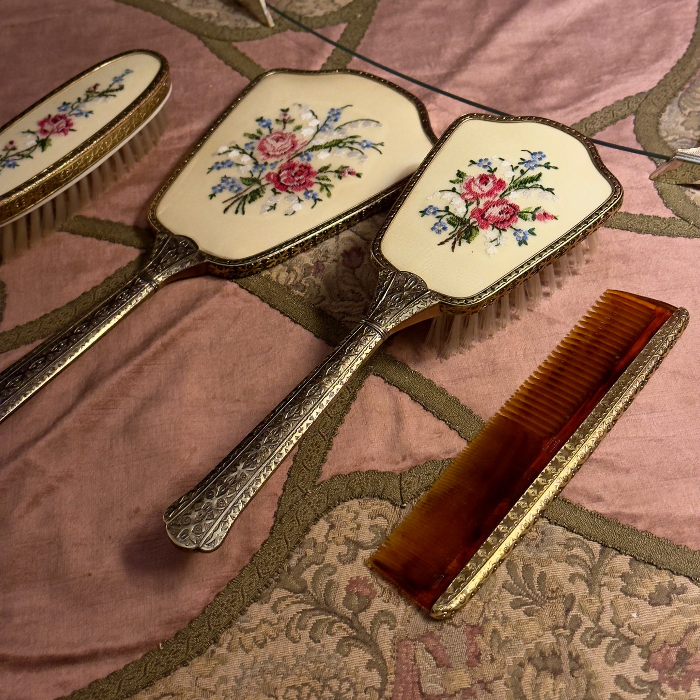 طقم تسريحة Regent of london