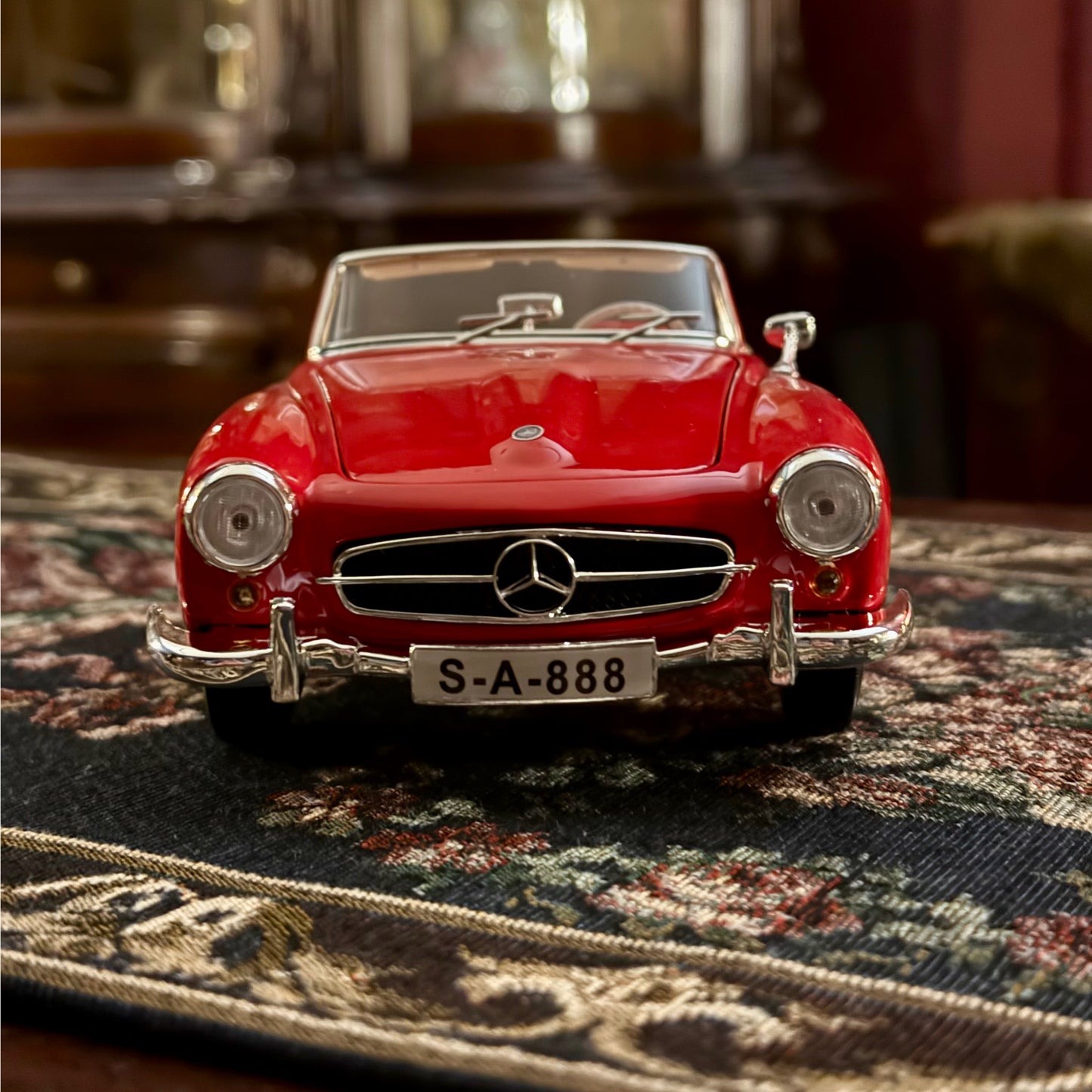 مجسم سيارة Mercedes