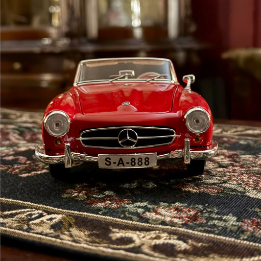 مجسم سيارة Mercedes