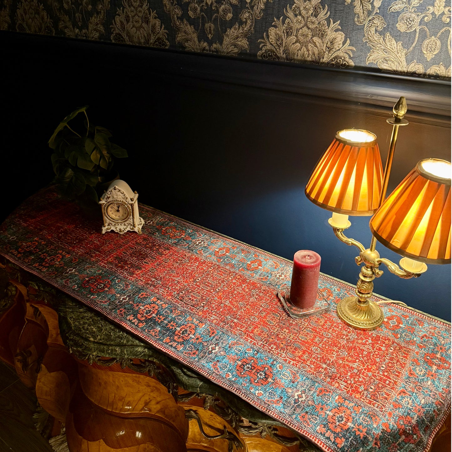 مفرش بنقشة ايرانية