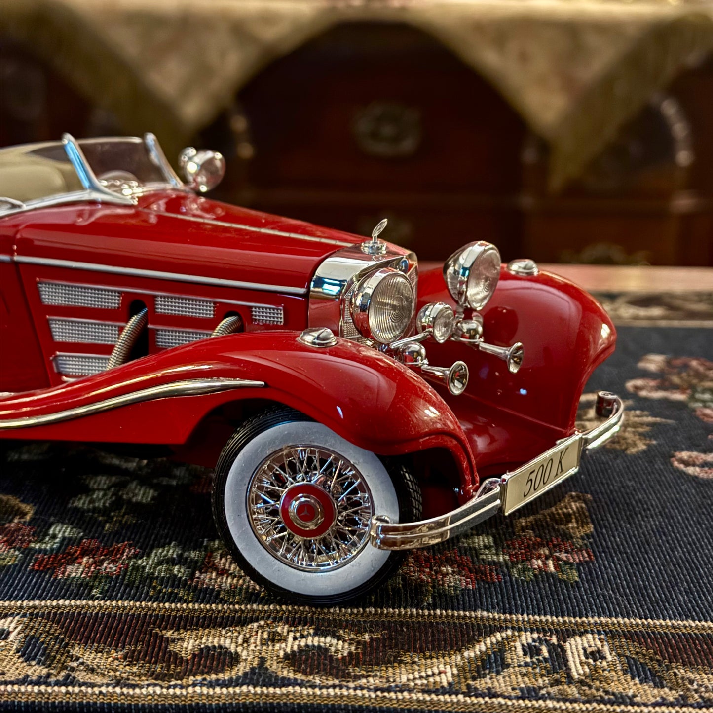 مجسم سيارة Mercedes