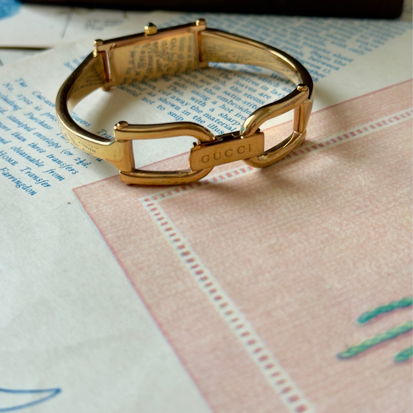 ساعة فنتج Gucci