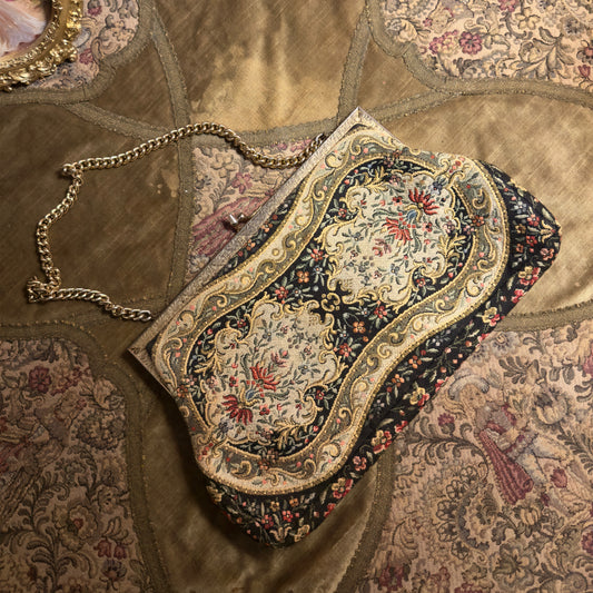 شنطة فنتج Tapestry