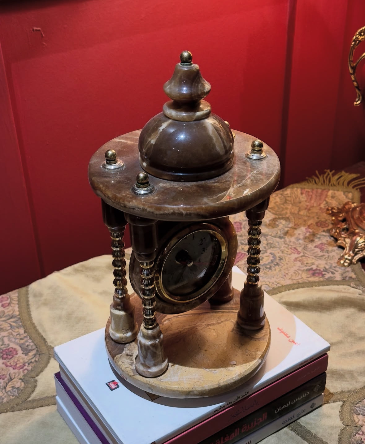 ساعة مكتبية رخام
