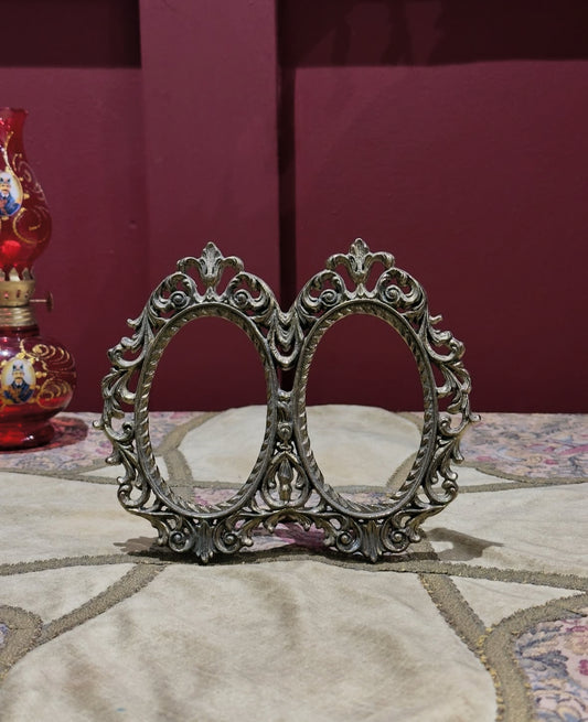 برواز ثنائي نحاسي